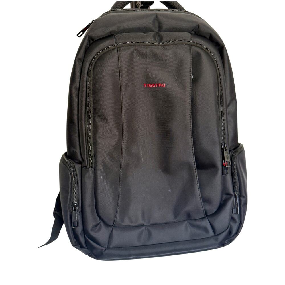 Tigernu Large Black Computer Backpack Water Resistant Padded Adjustable | EUC